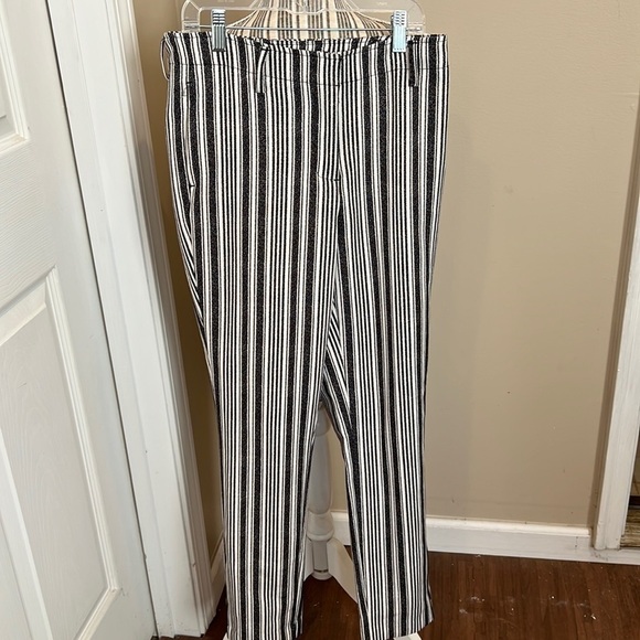Lila Rose Striped Pants Size 2 - Picture 1 of 7